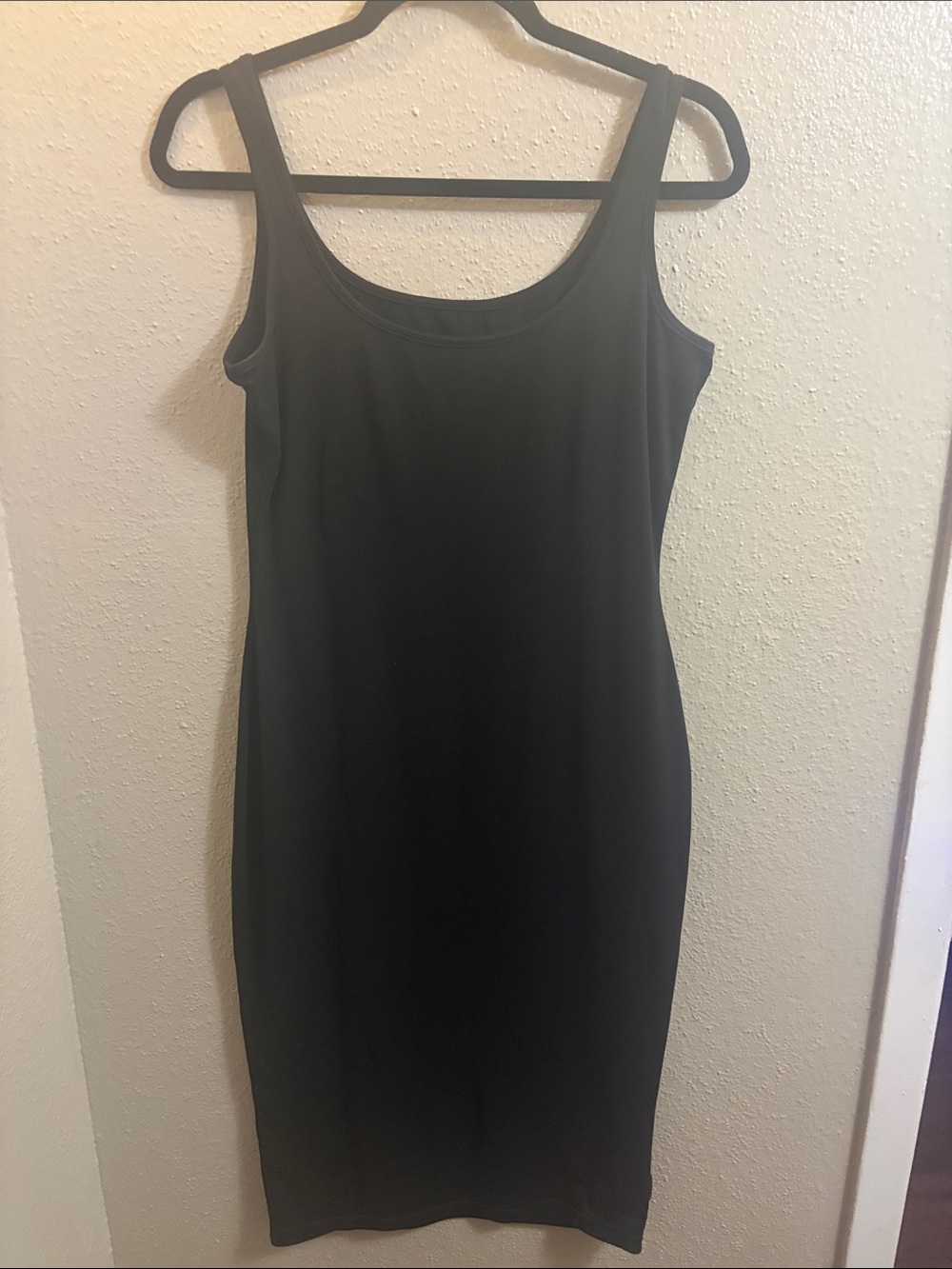 Classic Black Scoop Neck Women's Dress